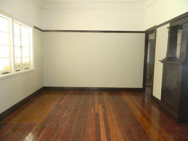 44 Cothill Road, Silkstone QLD 4304