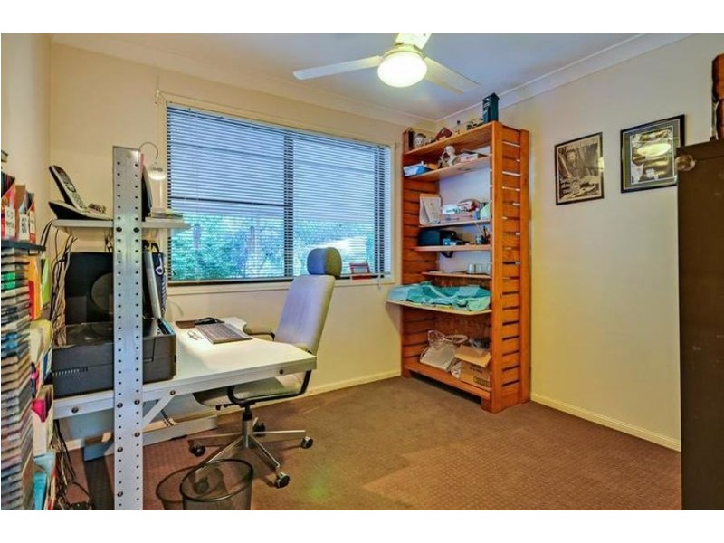 30 Elkhorn Street, Fernvale QLD 4306