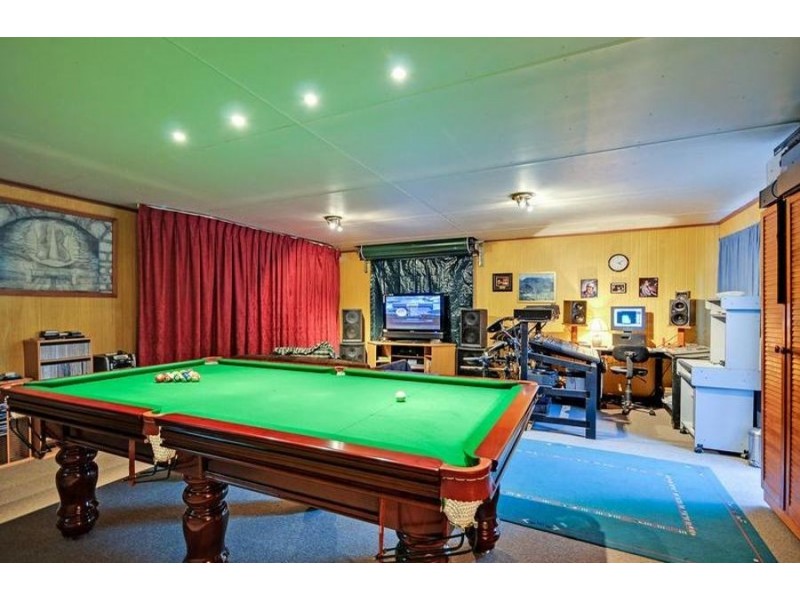 30 Elkhorn Street, Fernvale QLD 4306