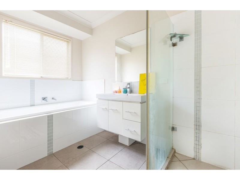 72 Fairneyview Road, Fernvale QLD 4306