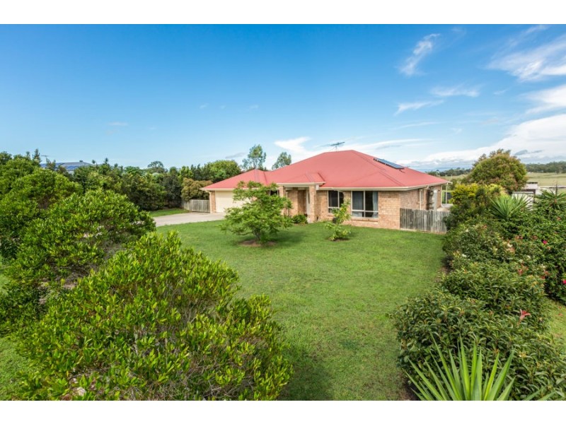 20 Ivory Close, Peak Crossing QLD 4306