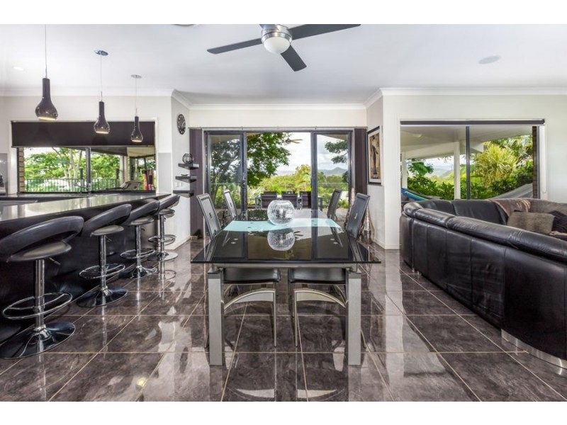 4 Janet Close, Fernvale QLD 4306