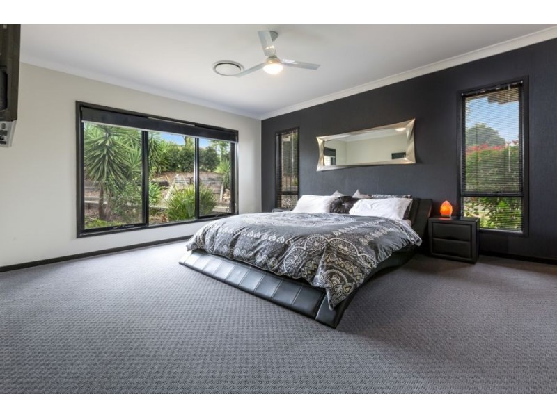 4 Janet Close, Fernvale QLD 4306