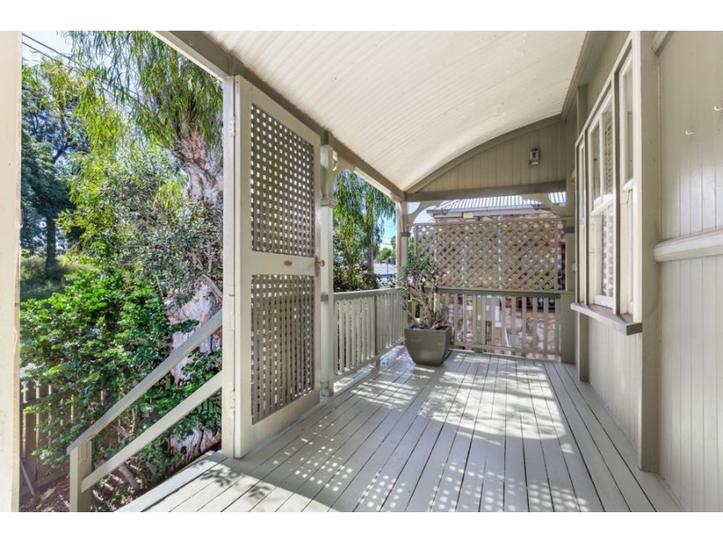 6 Herbert Street, Sadliers Crossing QLD 4305