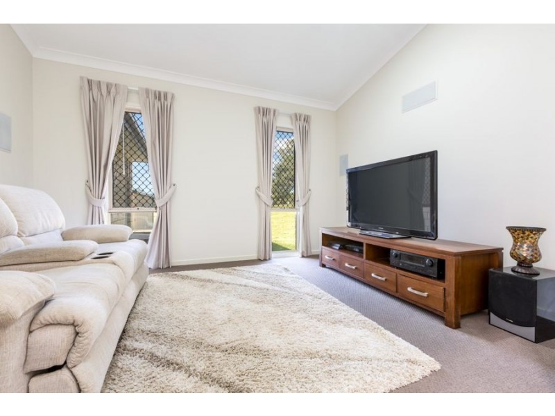 23 Robyn Terrace, Fernvale QLD 4306