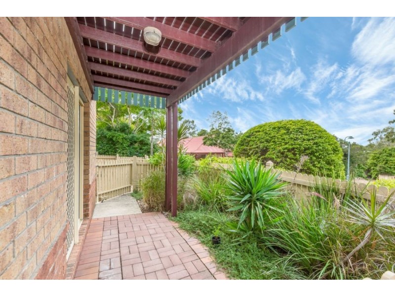 6/13 John Staines Crescent, North Ipswich QLD 4305