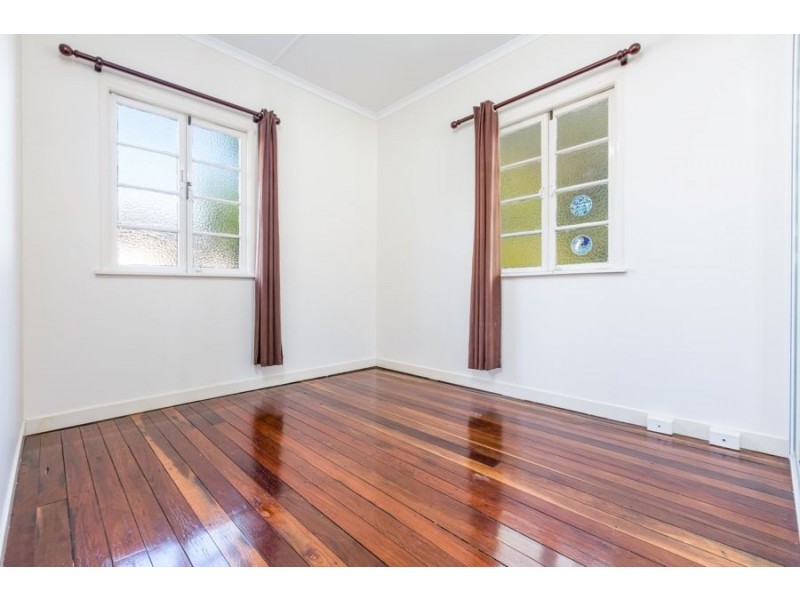 26 Nathan Street, East Ipswich QLD 4305
