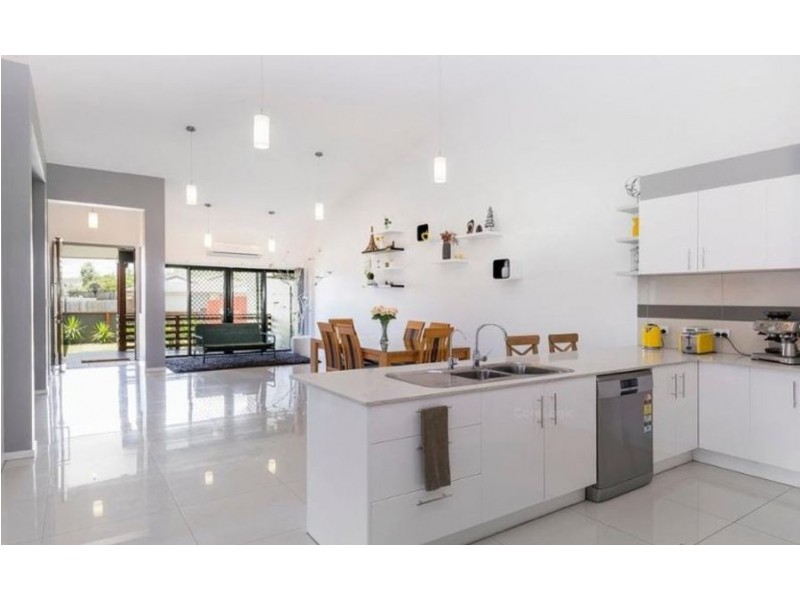 2/6 Denning Street, Fernvale QLD 4306