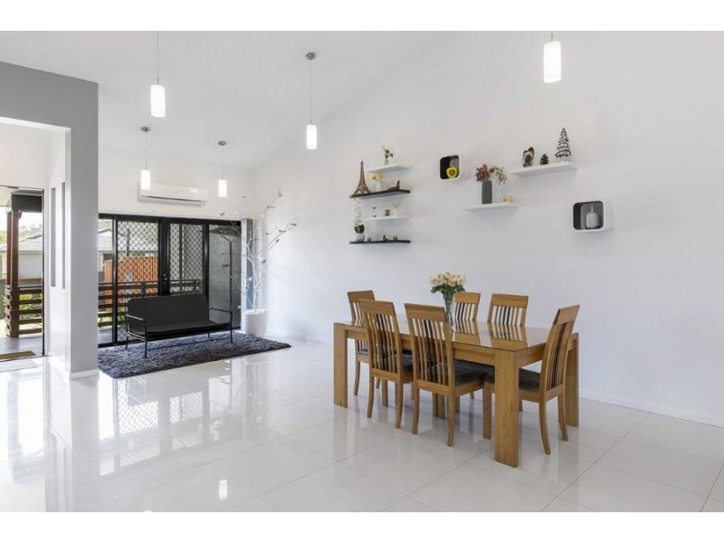 2/6 Denning Street, Fernvale QLD 4306