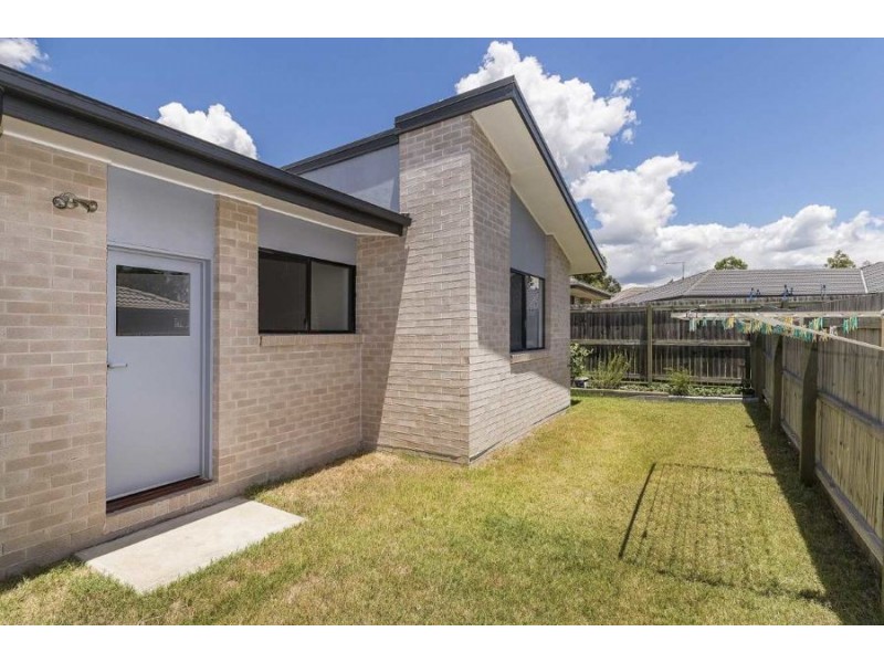 2/6 Denning Street, Fernvale QLD 4306