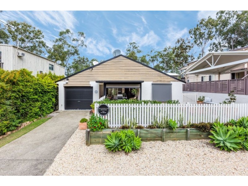 3 Guldbransen Street, Somerset Dam QLD 4312