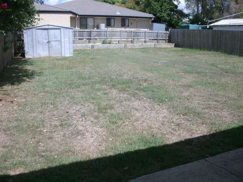 121 Glebe Road, Silkstone QLD 4304