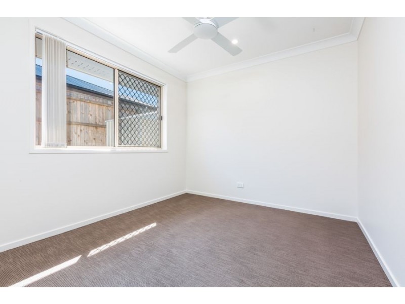 6 Flinders Court, Plainland QLD 4341