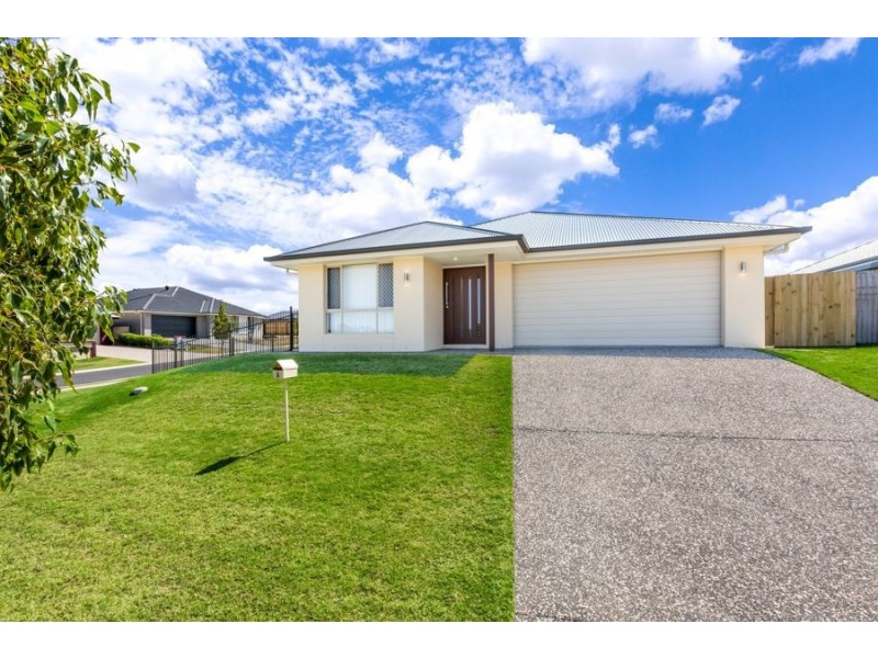 6 Flinders Court, Plainland QLD 4341