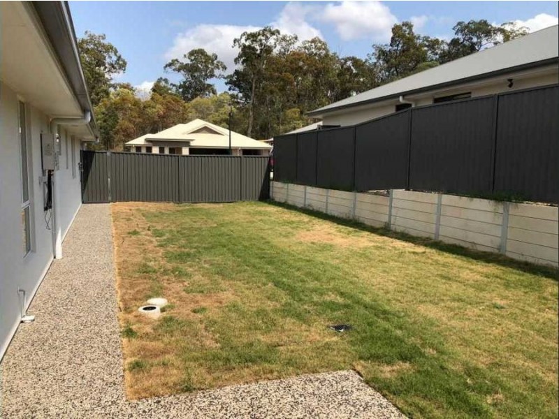 1/15 Dredge Circle, Brassall QLD 4305