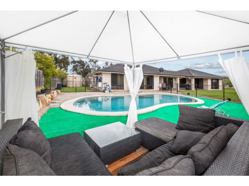 17 Old Fernvale Road, Fernvale QLD 4306