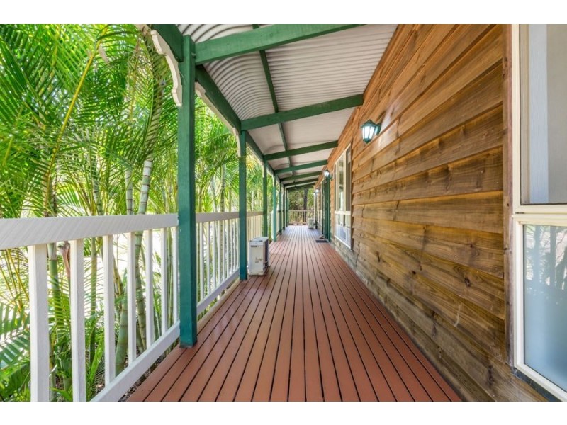 32 Kirkston Place, Pine Mountain QLD 4306