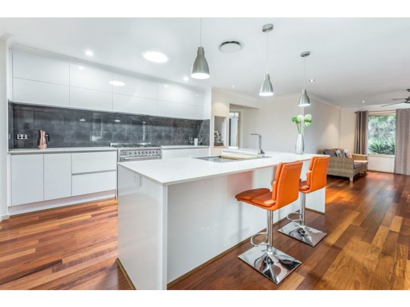 36 Christella Court, Fernvale QLD 4306