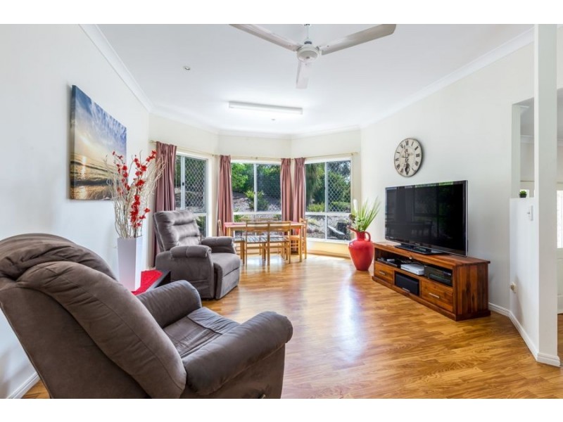 16 Elkhorn Street, Fernvale QLD 4306