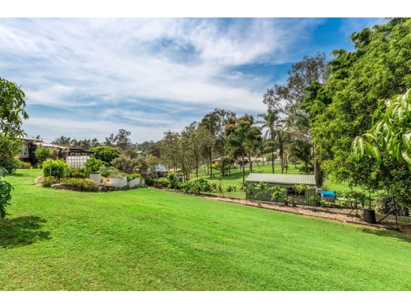 16 Elkhorn Street, Fernvale QLD 4306
