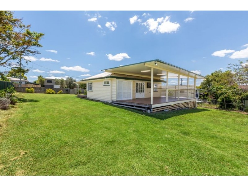 23 Morris Street, Silkstone QLD 4304