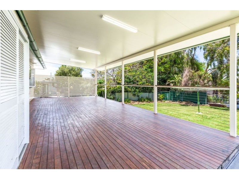 23 Morris Street, Silkstone QLD 4304