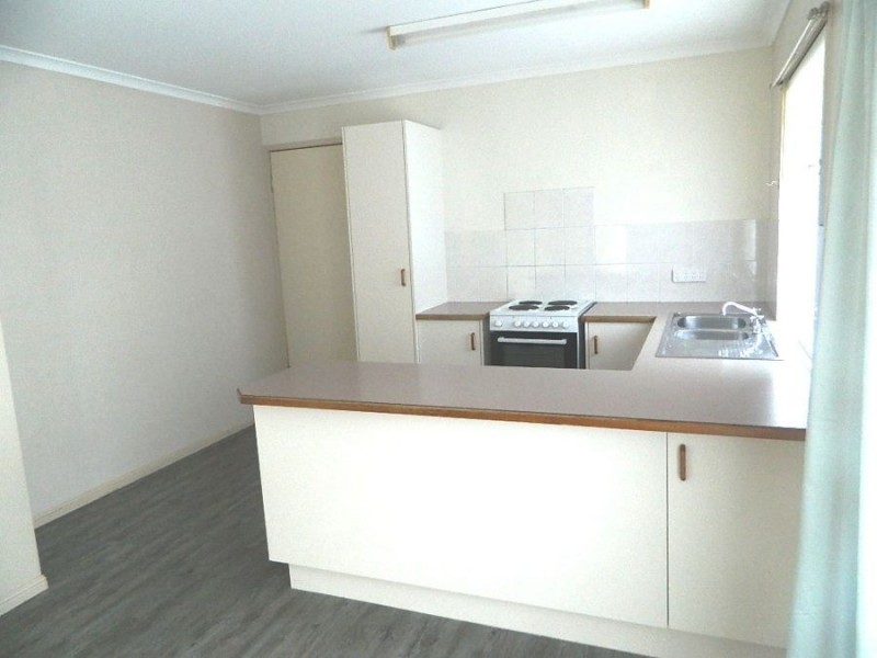 1/17 Henty Drive, Redbank Plains QLD 4301