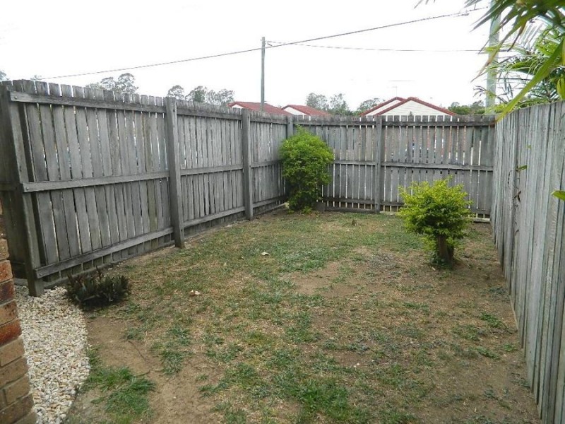 1/17 Henty Drive, Redbank Plains QLD 4301