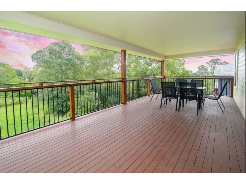 8 Harrison Street, North Ipswich QLD 4305