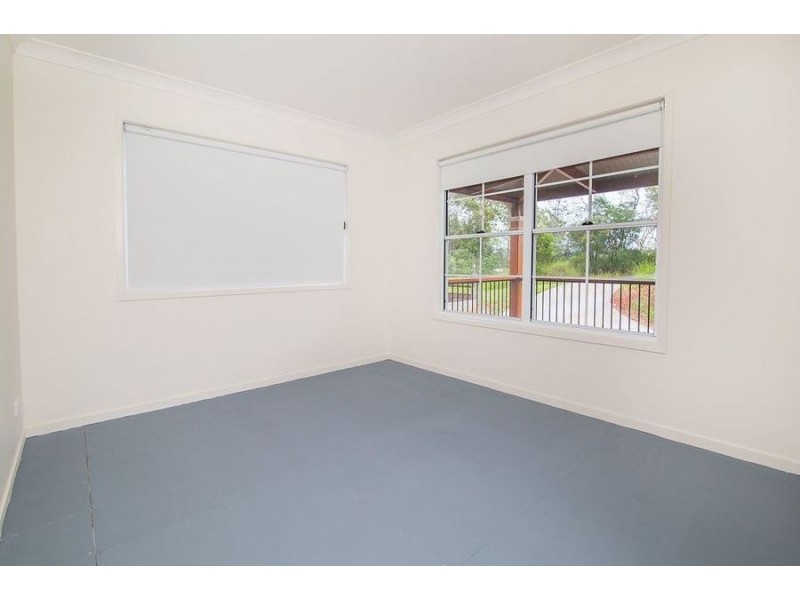 8 Harrison Street, North Ipswich QLD 4305