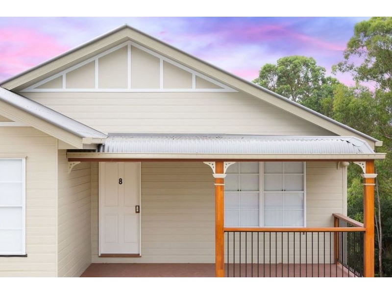 8 Harrison Street, North Ipswich QLD 4305