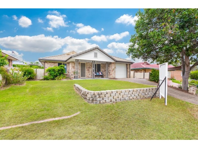 5 Lakewood Court, Flinders View QLD 4305