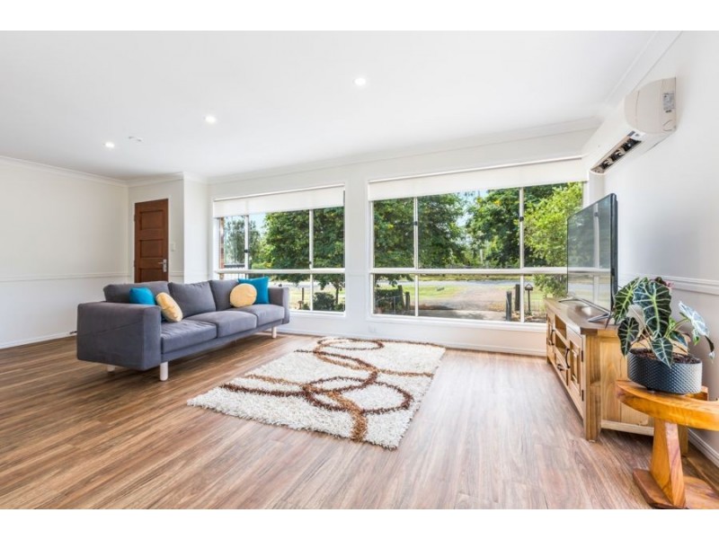 26 Clive Street, Fernvale QLD 4306