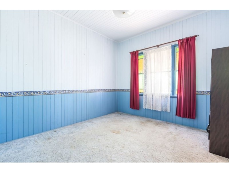14 Paten Street, North Ipswich QLD 4305