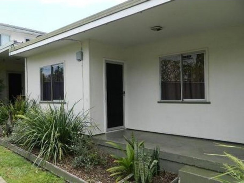 2/16 Park Street, Ipswich QLD 4305