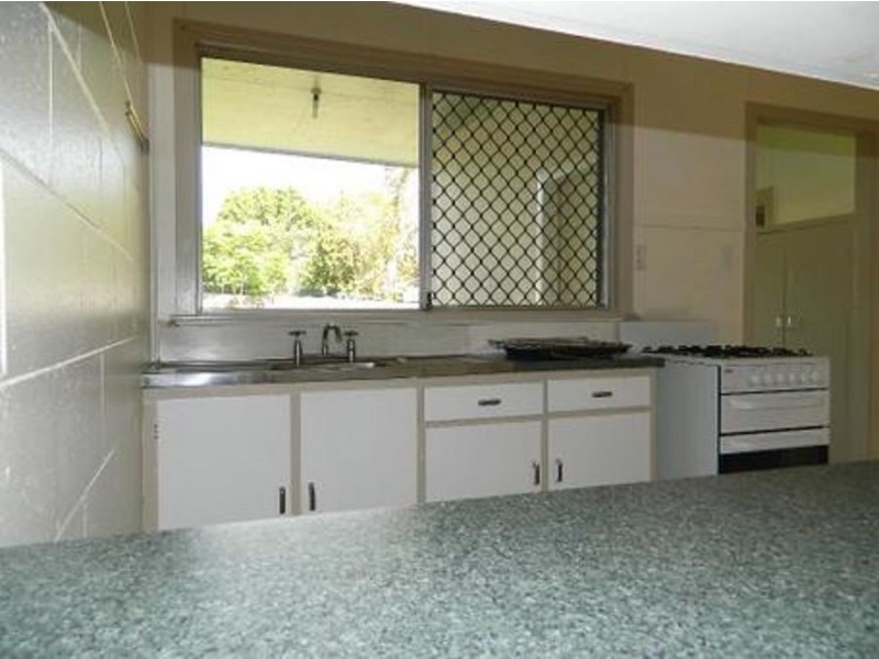 2/16 Park Street, Ipswich QLD 4305