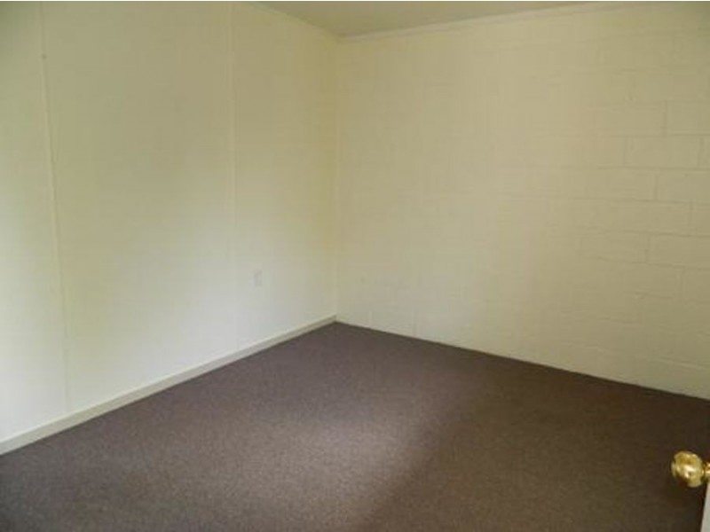 2/16 Park Street, Ipswich QLD 4305