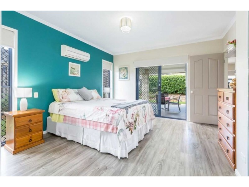 16 Bolingbroke Street East, Fernvale QLD 4306