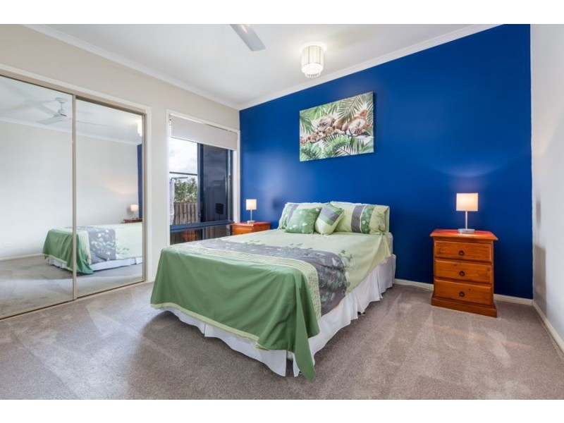 16 Bolingbroke Street East, Fernvale QLD 4306