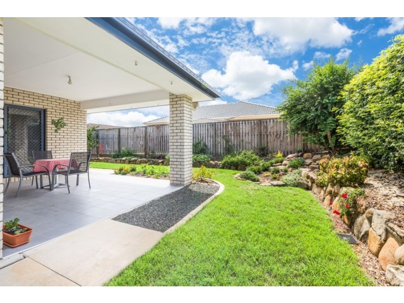 16 Bolingbroke Street East, Fernvale QLD 4306