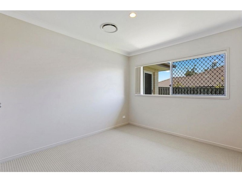 3 Crystalwood Court, Fernvale QLD 4306