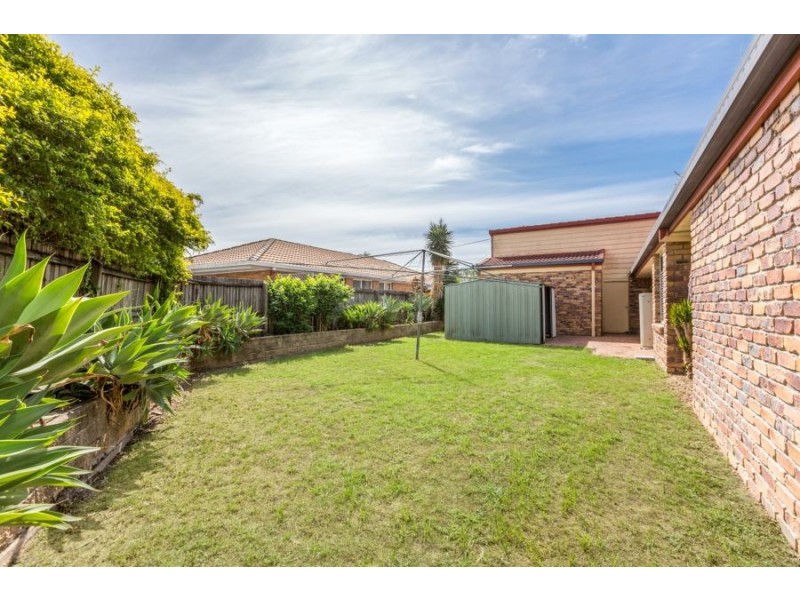 9 Sheppey Place, Yamanto QLD 4305