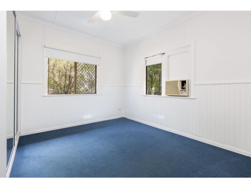 40 Lusitania Street, Newtown QLD 4305