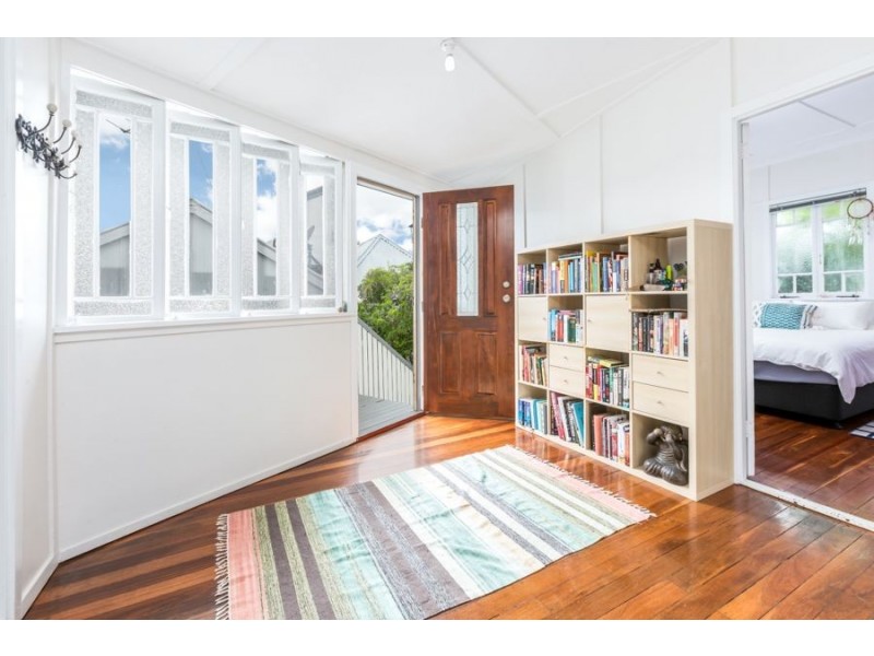 71A Darling Street East, Sadliers Crossing QLD 4305