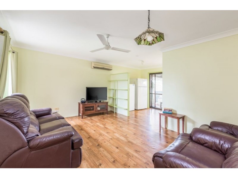 19 Hibiscus Street, Flinders View QLD 4305