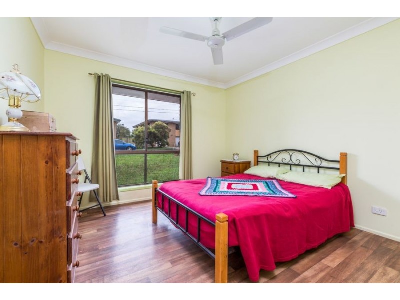 19 Hibiscus Street, Flinders View QLD 4305