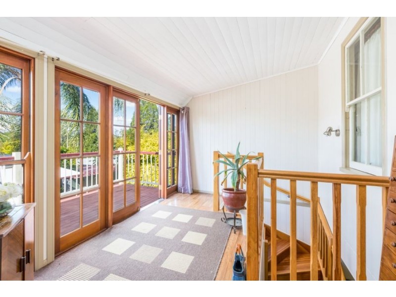15 North Station Road, North Booval QLD 4304