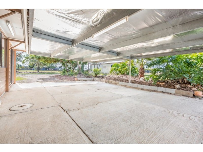 13 Hart Street, Bundamba QLD 4304