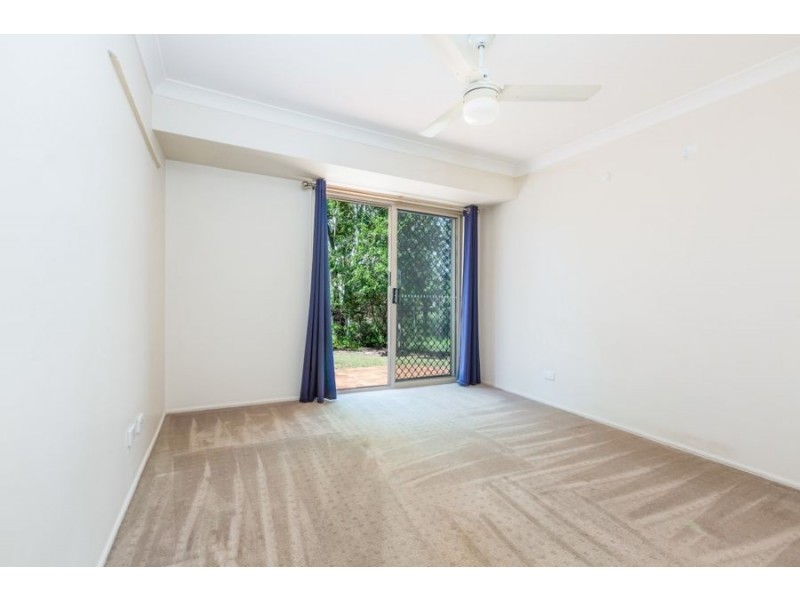 9 Sheppey Place, Yamanto QLD 4305