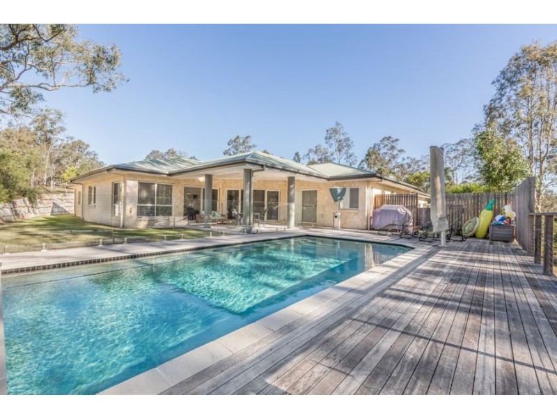 50 Highfield Place, Mount Crosby QLD 4306